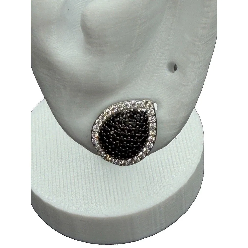 Midnight Pear 925 Silver Lab Created Black Diamond 2.29 Grams Butterfly Closure